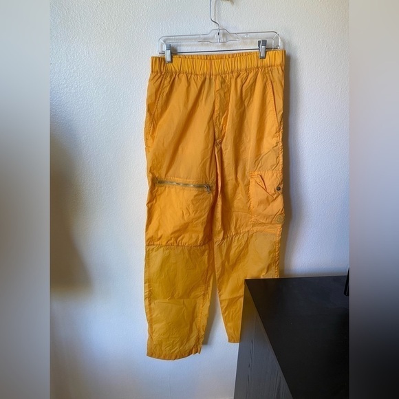 2 Moncler 1952 Men’s Windbreaker Pants Orange Size 46 Cargo Pull On Jogger Pants - Picture 3 of 13